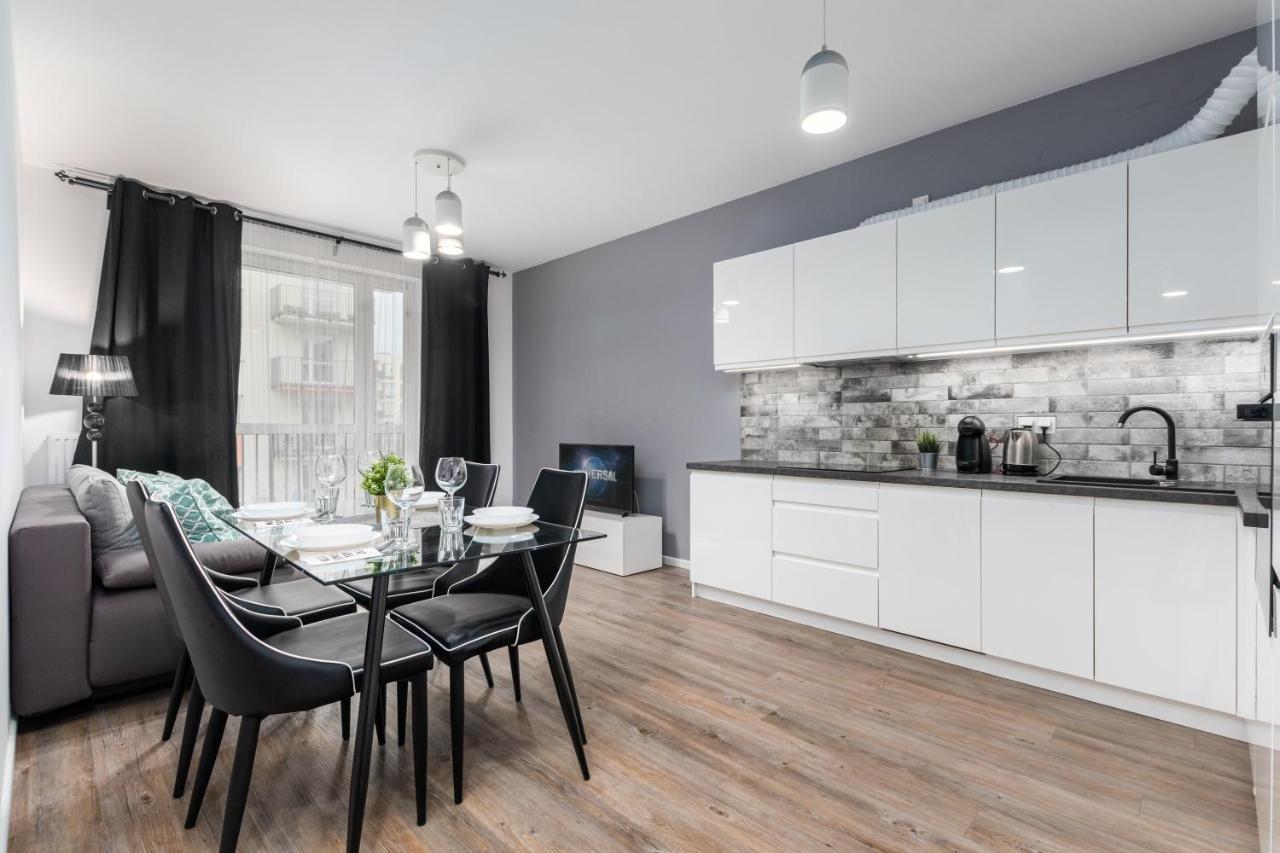 Rakowska 14A 1 Bedroom By Homeprime Warschau Buitenkant foto